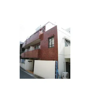 スカイコート新宿【2階】の外観