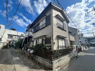 あやめ荘【2階】の外観