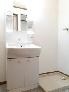 メゾン・ディオール A【2階】の内装