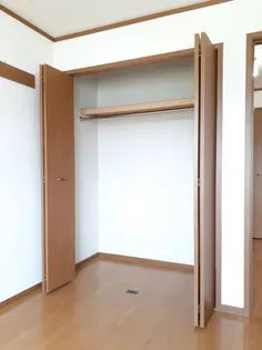 メゾン・ディオール A【2階】の内装