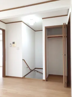 メゾン・ディオール A【2階】の内装