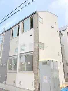 グランフィオーレ本町【1階】の外観