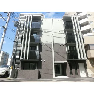 ラ アクシアIVの画像