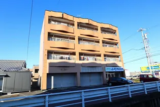 クオリティパレスの画像