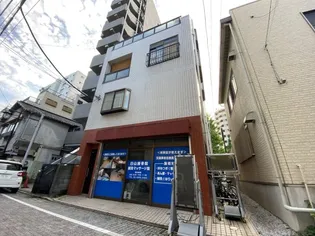 エクスクルーシブ白山【2階】の外観