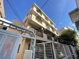 ローズマンション【1階】の外観