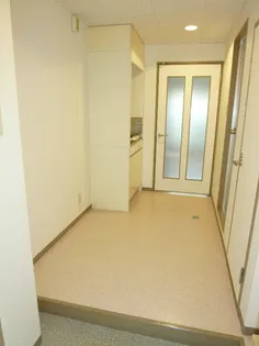 ウェルフェアーII【3階】の玄関