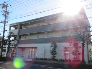 D-frea【3階】の外観