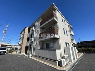 ライフステージ B棟【1階】の外観