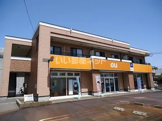 新潟県三条市東裏館3【アパート】の外観