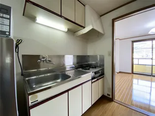 コンフォール【2階】のキッチン