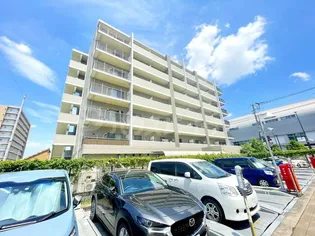 グリーンヒルレジデンス【3階】の外観