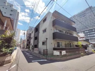 ウィング A棟【1階】の外観