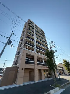 LUXE東三国十【10階】の外観