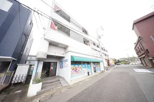 山口県下関市秋根本町2【マンション】の外観