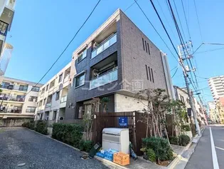 ロメリアズの画像