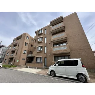 モンセーヌ堀川【1階】の外観