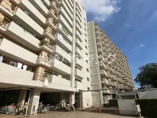 上高田4丁目団地1号棟【6階】の外観