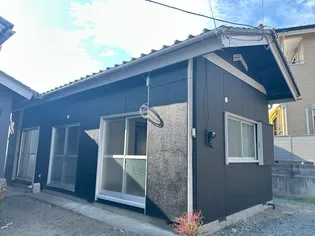 山梨県甲府市国母7【一戸建】の外観