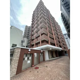 ヴィクトリア博多【3階】の外観