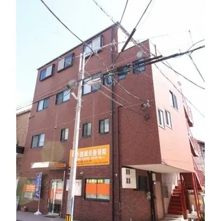 グリーンプラザ【4階】の外観