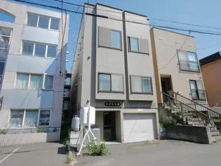 キアヌ平岸の画像