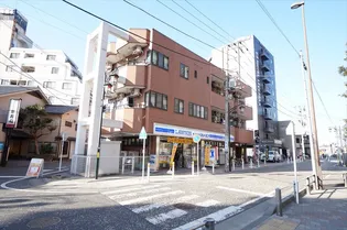 アドミラーブル【2階】の外観