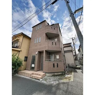 アンベリール【2階】の外観