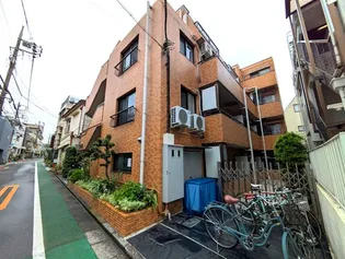 パークアベニュー 103号室【1階】の外観