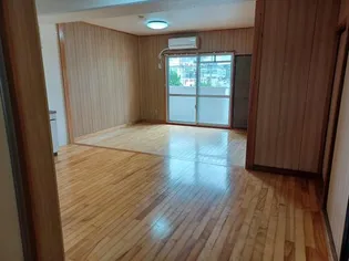 マンション山本の画像