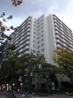 コープ野村万代【14階】の外観