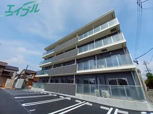 フィオレティーナ四日市【1階】の外観