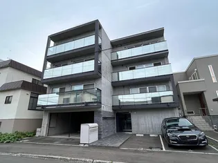 RS18(アールエス18)【1階】の外観