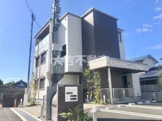 ティアラコート【1階】の外観