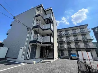 レオパレスアウロラ【3階】の外観