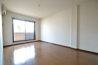 ミラベルガーデン【3階】の居間