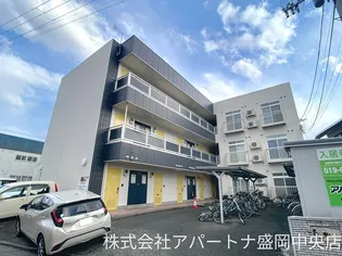 ベルシオン盛岡第一【3階】の外観