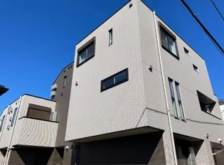 東京都中野区大和町2【マンション】の外観