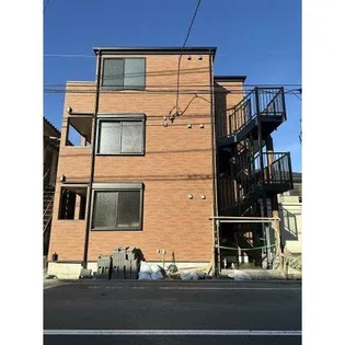 ベイルームソラーナ生麦【1階】の外観