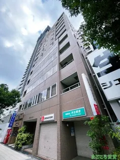 本町井出ビル【6階】の外観