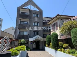 メゾン・ド・ラヴィ【1階】の外観