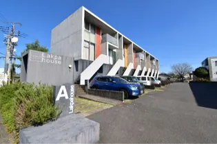 ラクパハウスAの画像