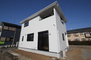 群馬県館林市坂下町【一戸建】の外観