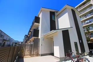 グローリーヒルズの画像