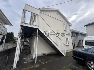 東京都小金井市本町5【アパート】の外観