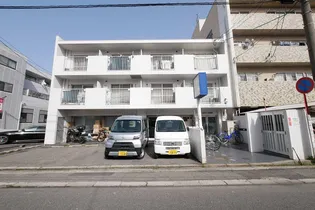 小松コーポ御幸【3階】の外観