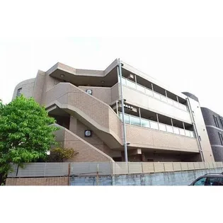 メゾンアンシャンテ【3階】の外観