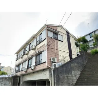 ヴィラウィスタリア【2階】の外観