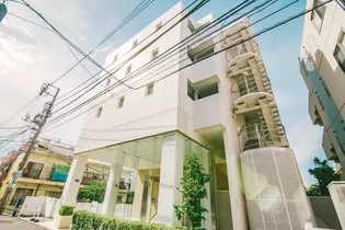 カスタリア市ヶ谷【1階】の外観