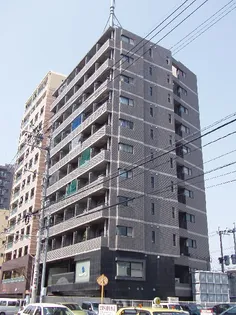 ダイナコート平尾山荘通り【6階】の外観